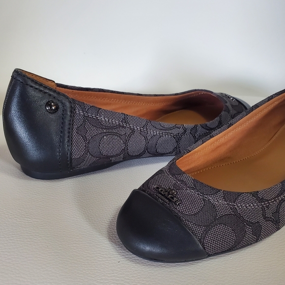 Chelsea Signature C Ballet Flat - Picture 5 of 10